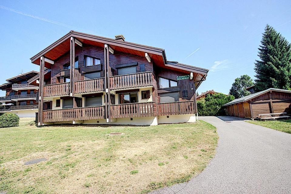 Le Chalet Des Neiges Les Carroz d'Araches Exterior photo